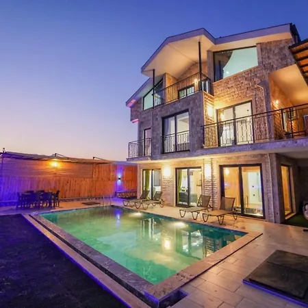 Legendary 2 Kumluova