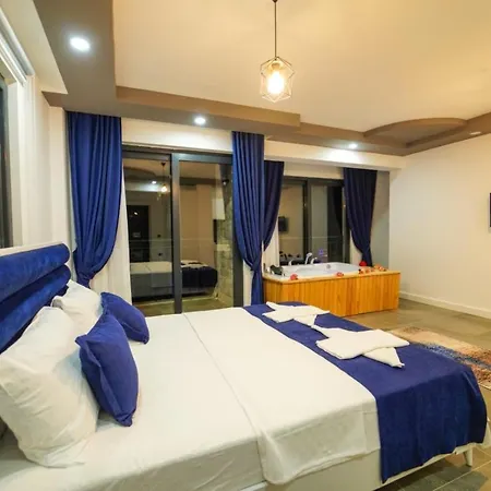 Villa Legendary 2 *