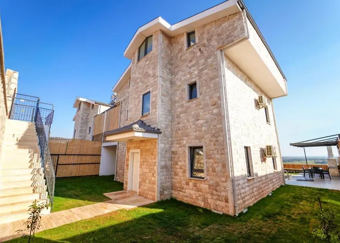 Legendary 2 Kumluova