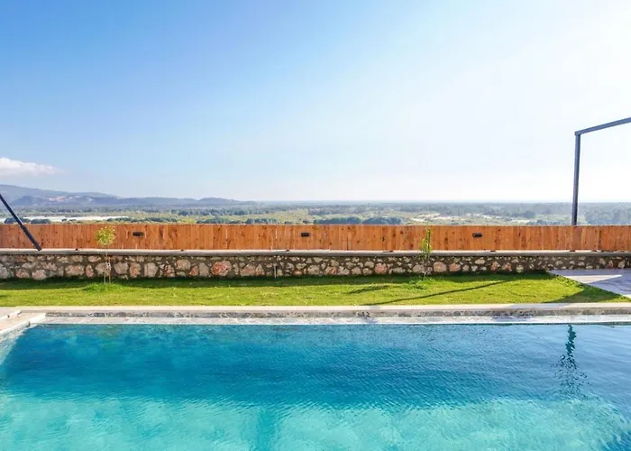 Legendary 2 Vilă Kumluova